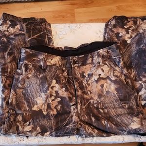Men's camo pants